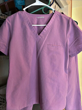 Mandala Scrub Set Short Sleeve Scrub Top pink  Small